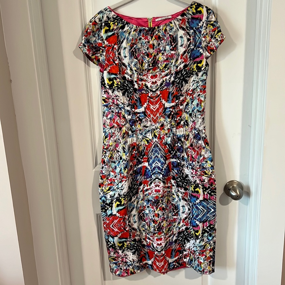 Tahari Kaleidoscope Sheath/ Dress w Fuchsia lining